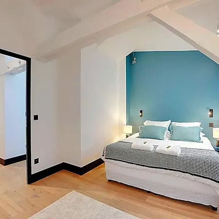 Szálloda Spacious Loft - 4br7p - Montmartre - Sacrac-coeur 3*